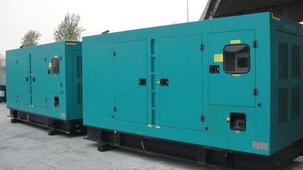 上饶康明斯400kw大型柴油二手发电机组